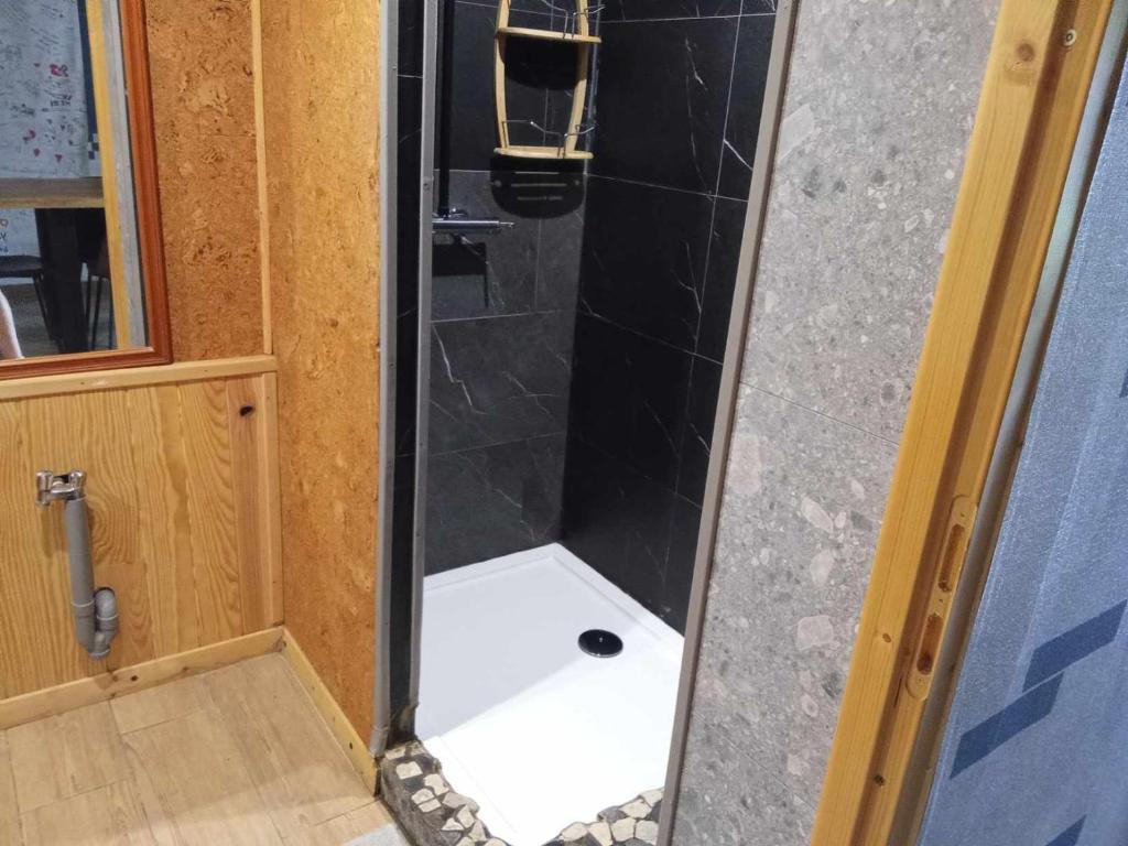Koupelna v ubytování aud eau maillet