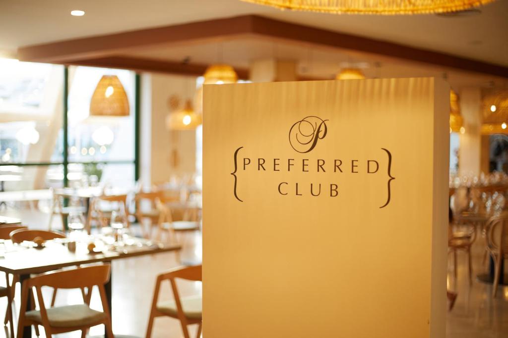 Certifikát, hodnocení, plakát nebo jiný dokument vystavený v ubytování Dreams Lanzarote Playa Dorada Resort & Spa