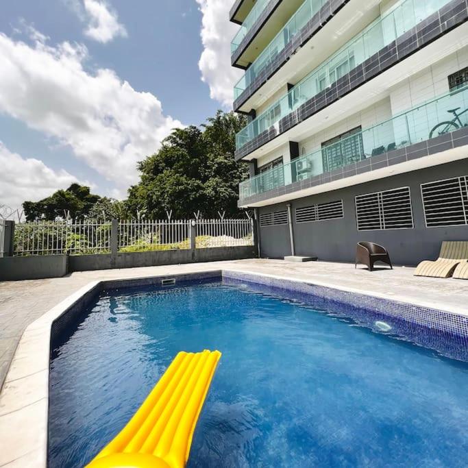 Bazén v ubytování Apartment Pool- Balcony- Parking- Self CheckIn- WIFI -A3 nebo v jeho okolí