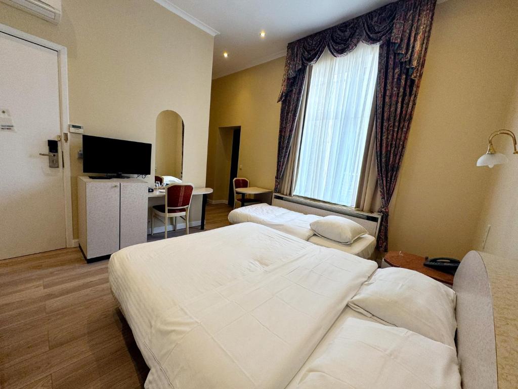 Hotel L'auberge Du Souverain - Resim 40