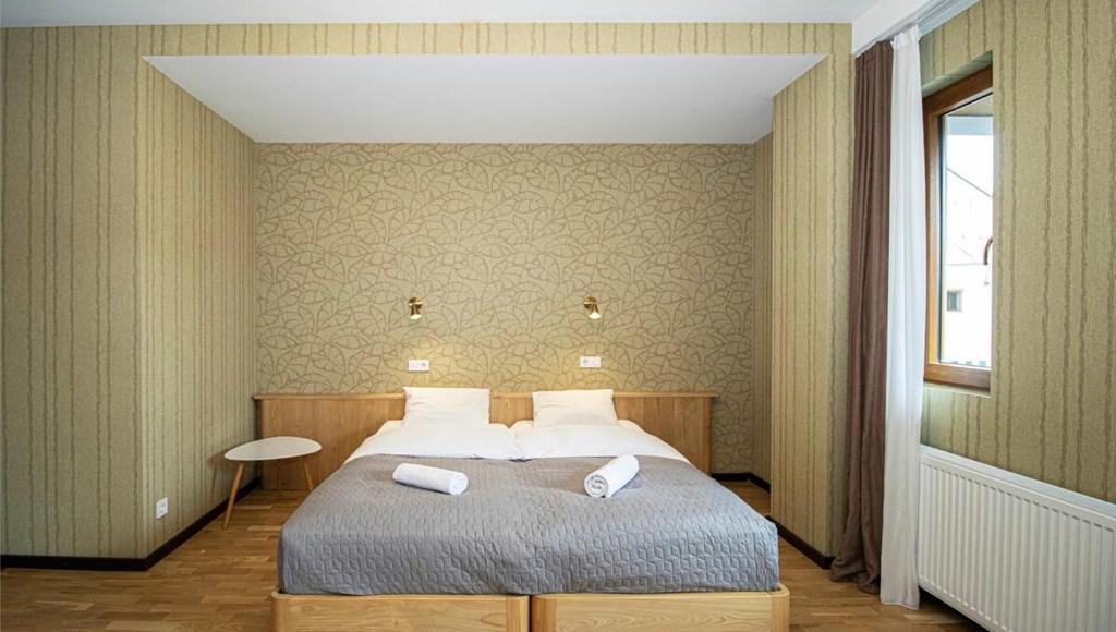 Super Bright Apartment For 2 In Avlabari - by Wehost در تفلیس
