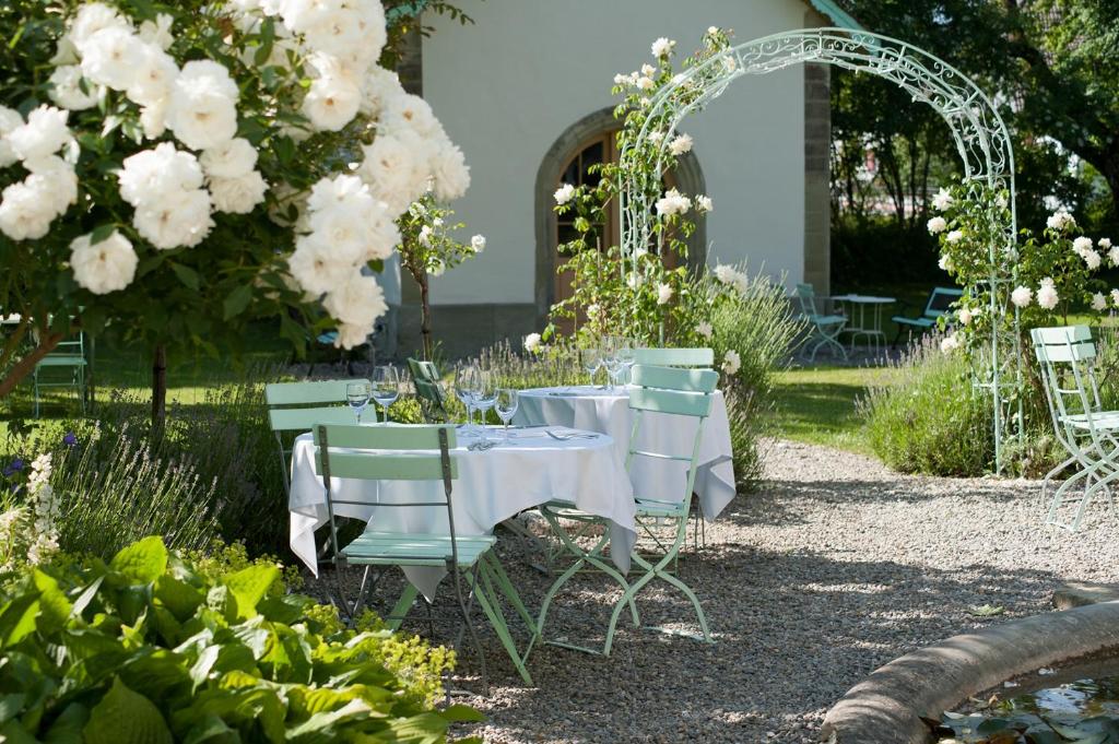 Zahrada ubytování Schloss Ueberstorf - Tafeln, Tagen, Träumen