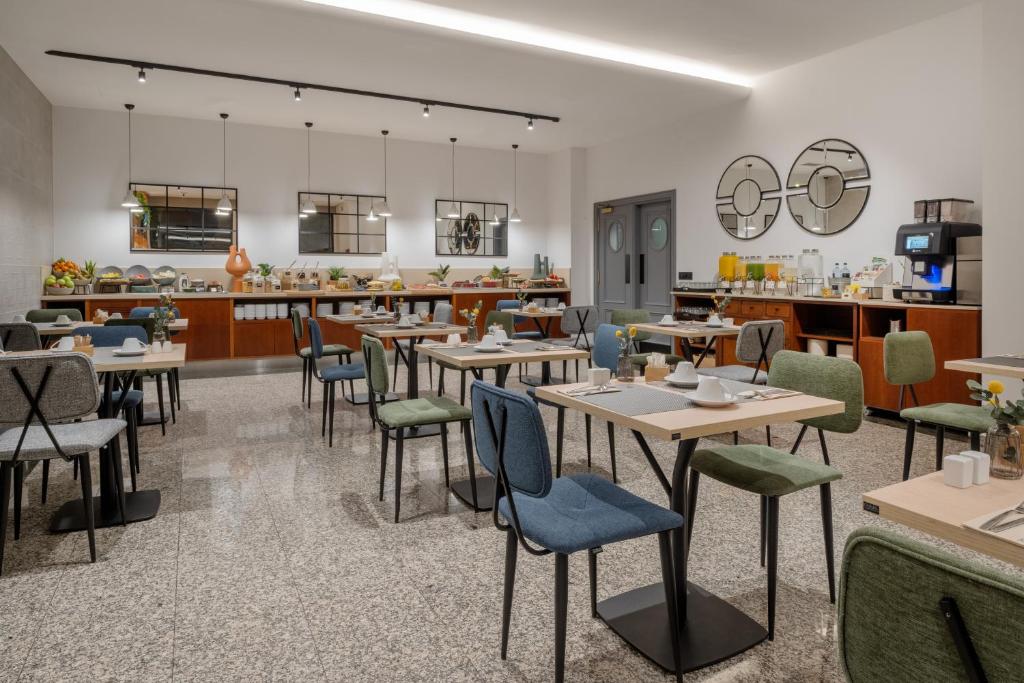 Hotel Santiago Plaza Affiliated by Meliá - Resim 29