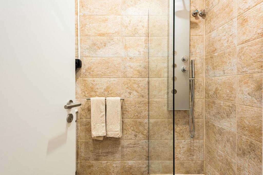Koupelna v ubytování Madalena Hostel e Suites