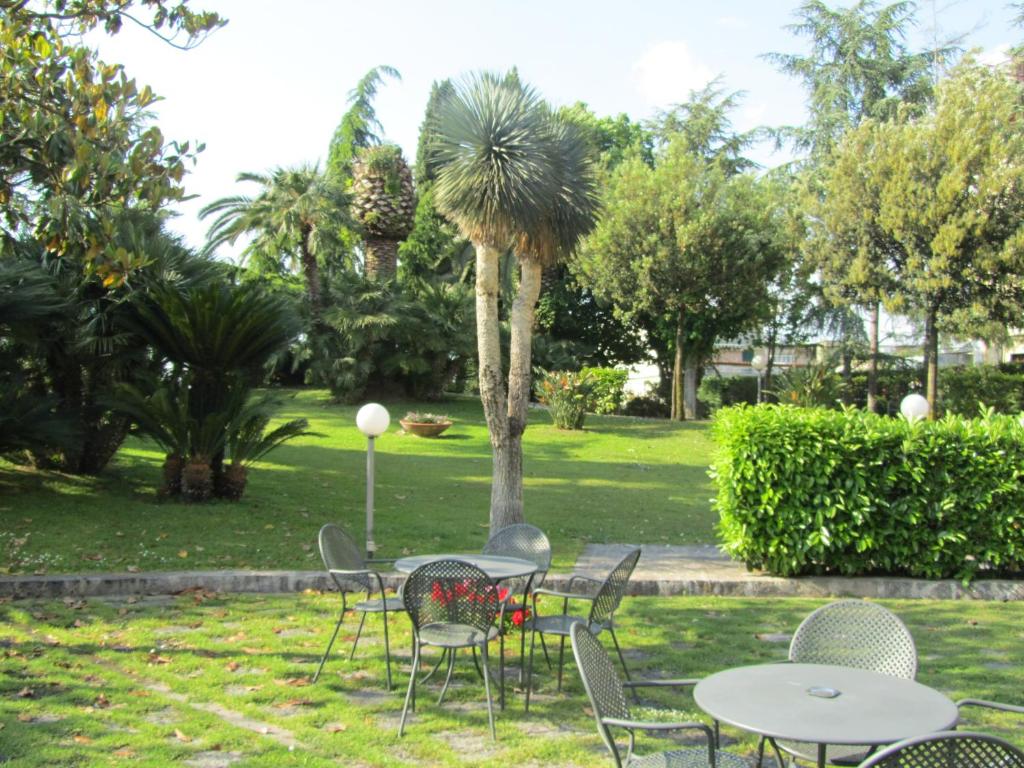 Zahrada ubytování Hotel Giovanna