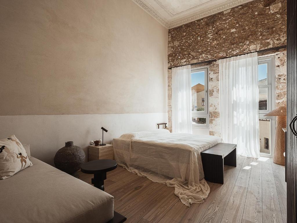 
Suite with City View
