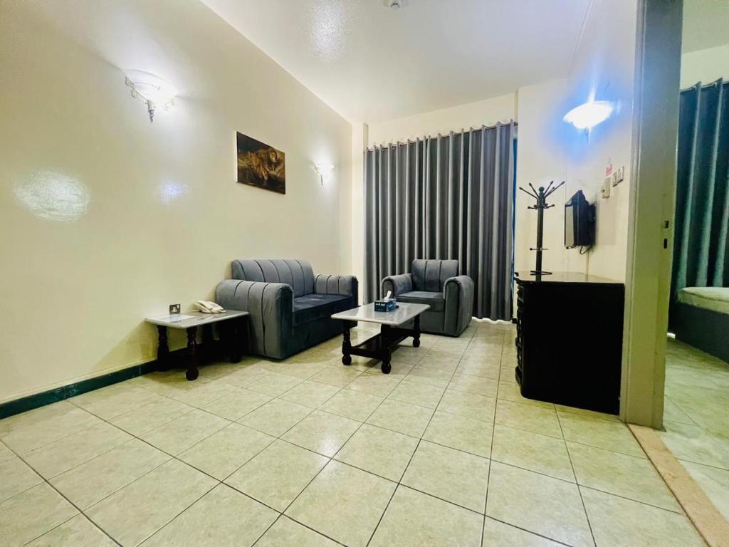 Sky Hotel Apartments - Resim 36