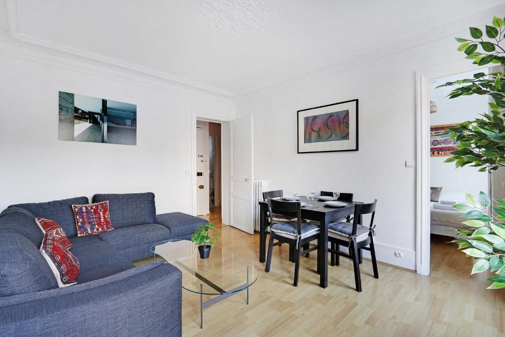 Peaceful apartment 2BR-4P - Arc de Triomphe
