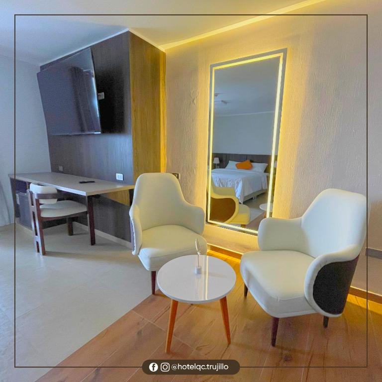 Posezení v ubytování Hotel QC