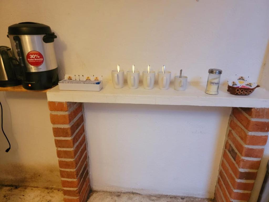 Příslušenství pro přípravu čaje a kávy v ubytování HOTEL EX HACIENDA EL MOLINO