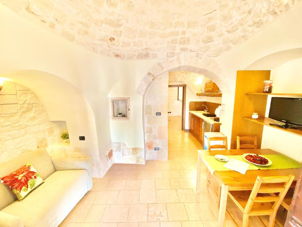 Trulli Fenice Arboris Belli - Two-Bedroom Trullo House