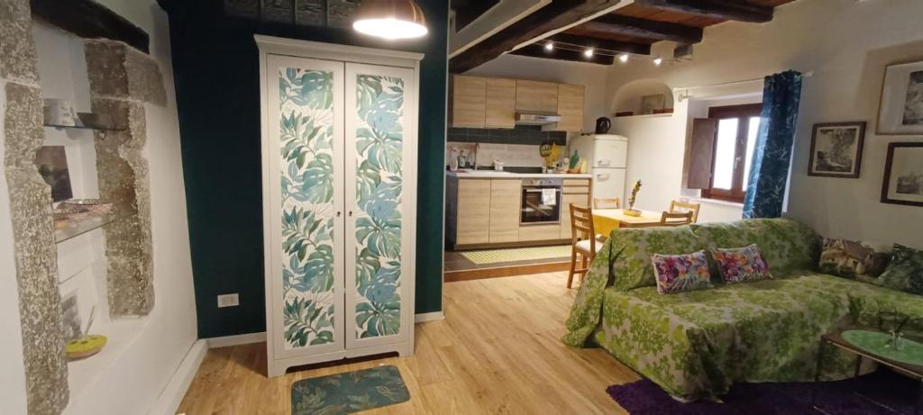 Kuchyň nebo kuchyňský kout v ubytování L' Atelier Velly