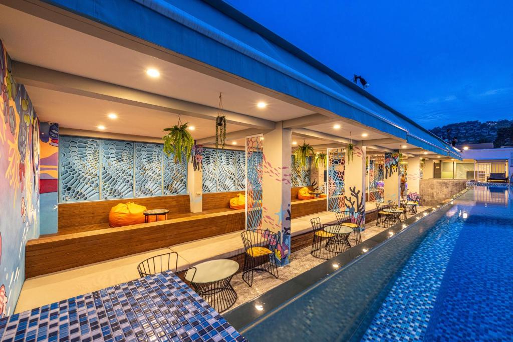 Kana Triple L Hotel Phuket?????3L?? - Resim 30