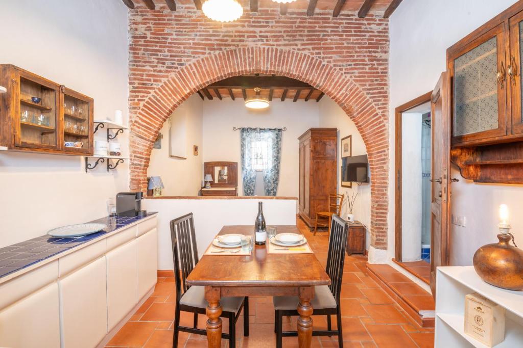 Photo de la galerie de l'établissement Piombino Apartments - Casa Loriano, à Piombino