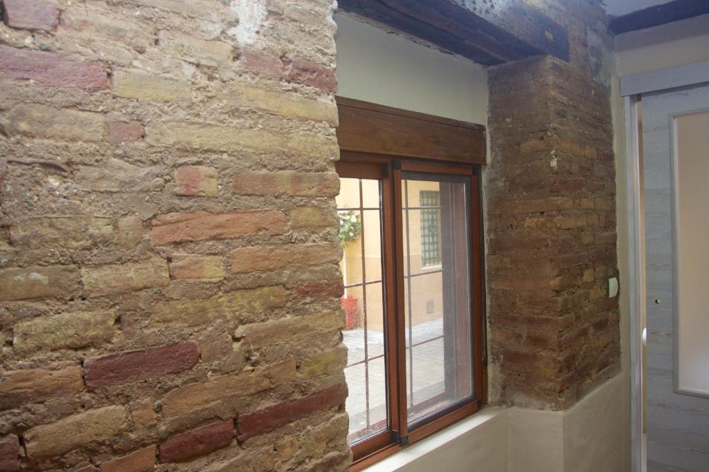 Loft bajo vivienda centro de Valencia-Carmen - One-Bedroom Apartment
