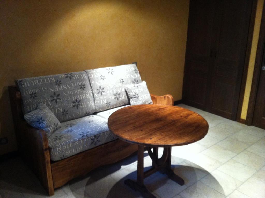 Gîtes Au Chant des Marmites - Estudio - Acceso A Discapacidad