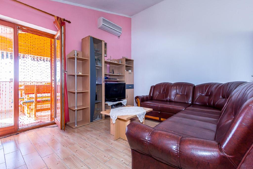 Zdjęcie z galerii obiektu Villa Ninetta w mieście Galižana