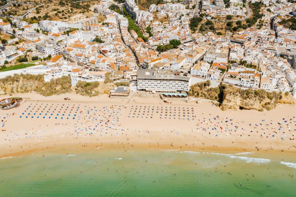 Hotel Sol e Mar Albufeira - Adults Only - Resim 10