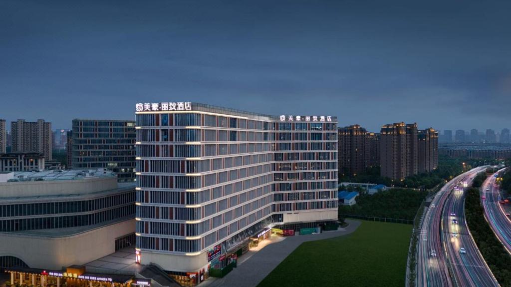 Bangunan di mana terletaknya hotel