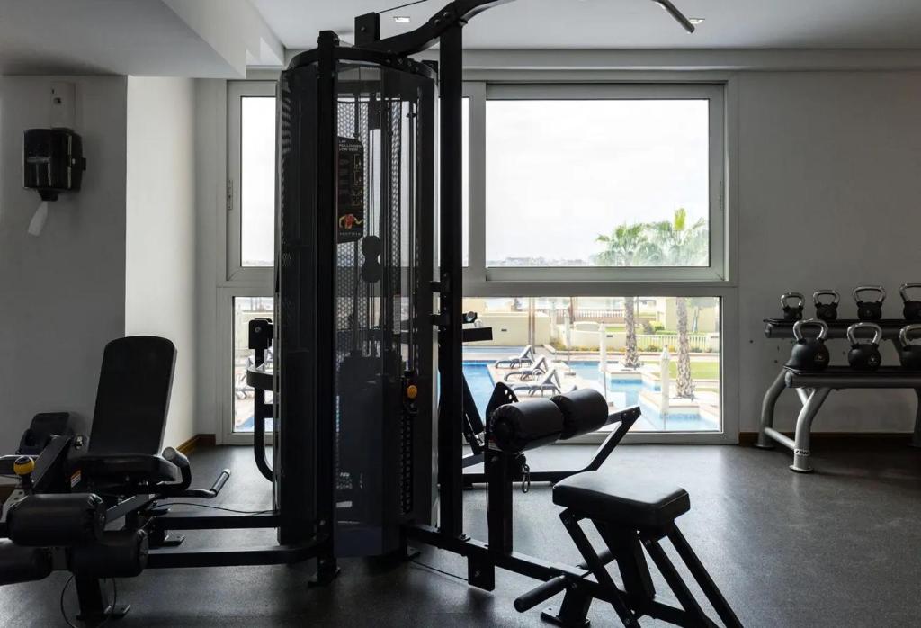 Fitness centrum a/nebo fitness zařízení v ubytování Marina Residences 2BR: Seaside in Palm Jumeirah