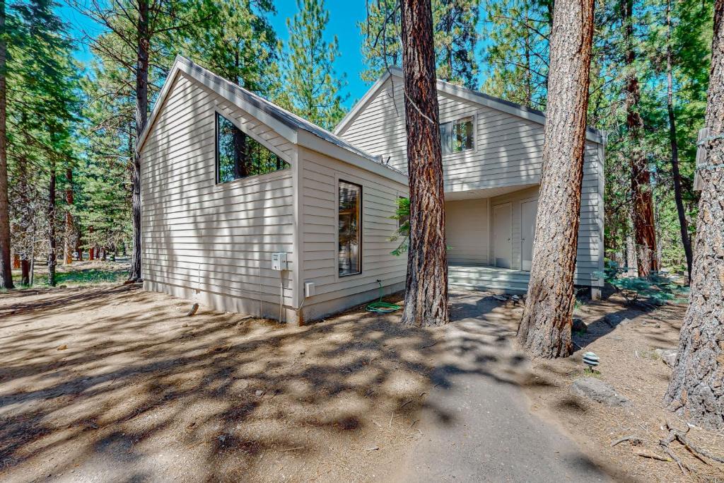 Budova, kde se prázdninový dům nachází