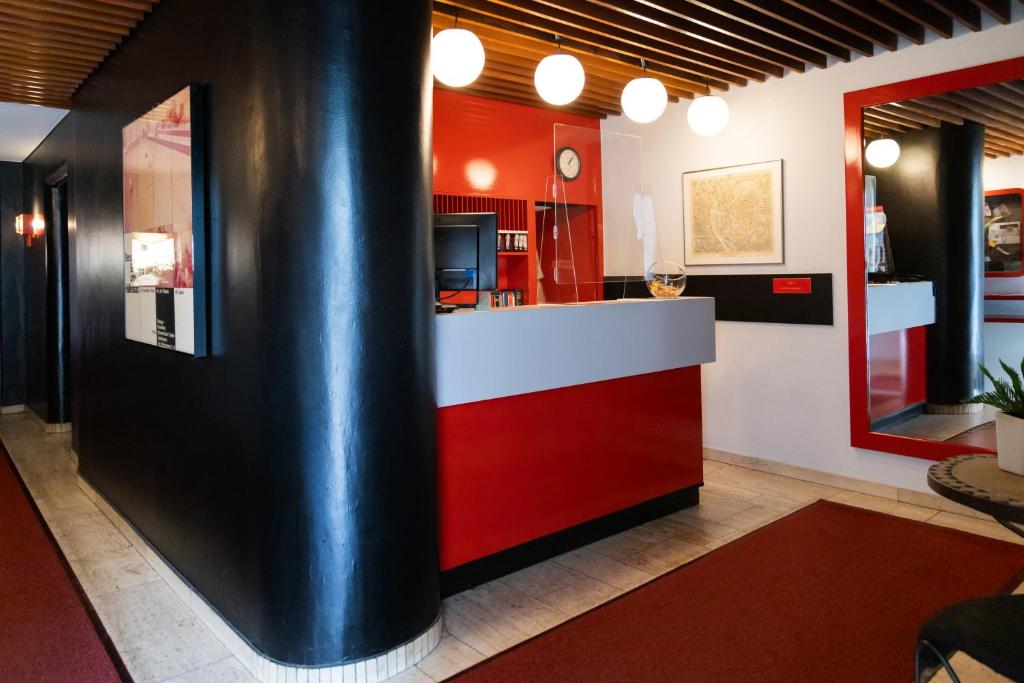 Fotografie z fotogalerie ubytování Hotel Meran Hallenbad & Sauna v destinaci Saarbrücken