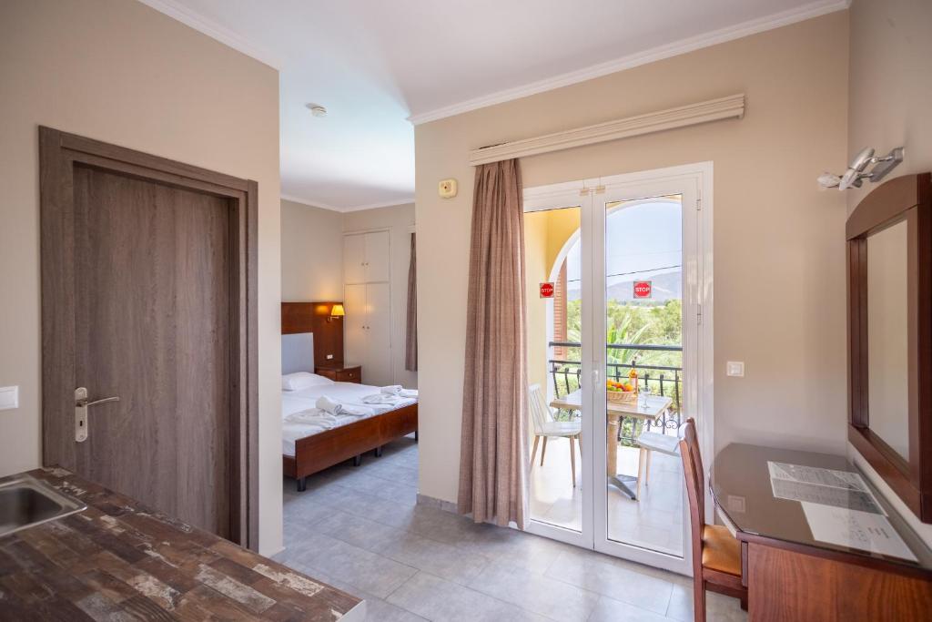 Rose Club Apartments - 2