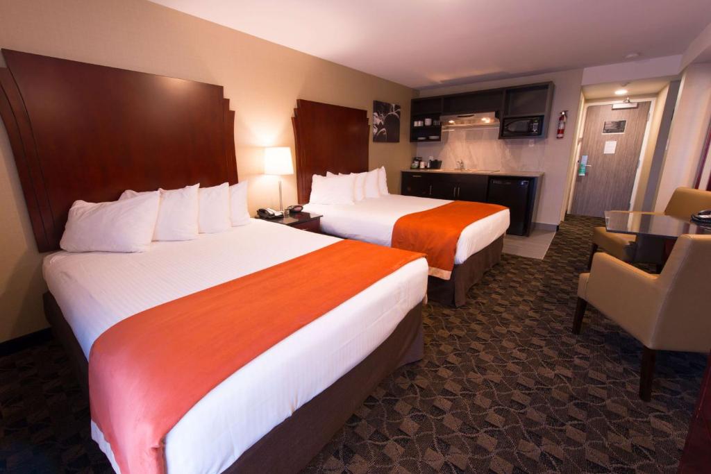 Postel nebo postele na pokoji v ubytování Best Western Northgate