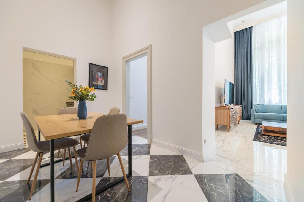 Posedenie v ubytovaní ZOYA LUXURY RESIDENCE