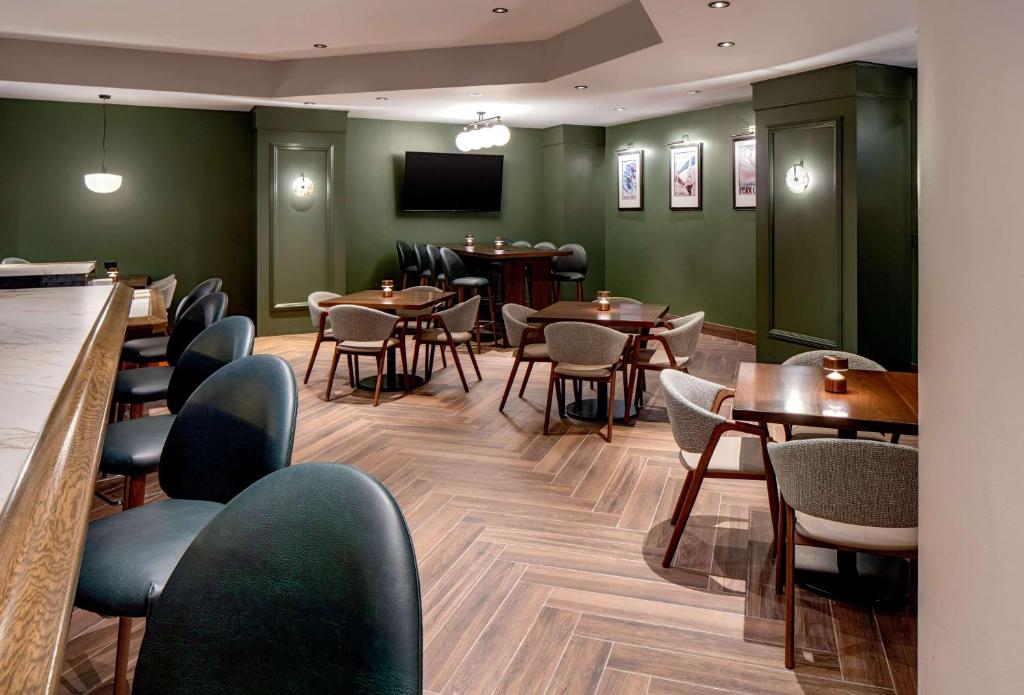 Doubletree Suites by Hilton Salt Lake City photo