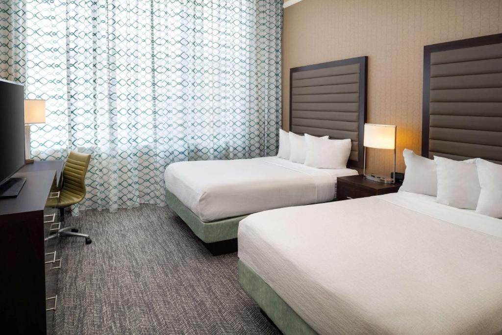 Embassy Suites Saint Louis - Downtown photo