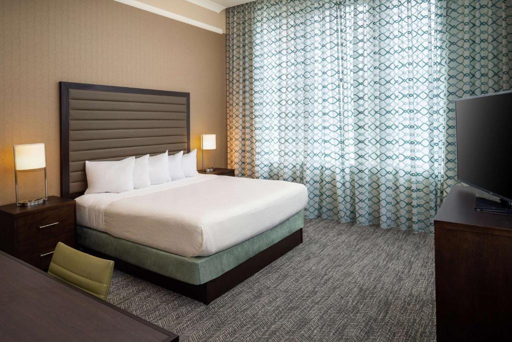 Embassy Suites Saint Louis - Downtown - 