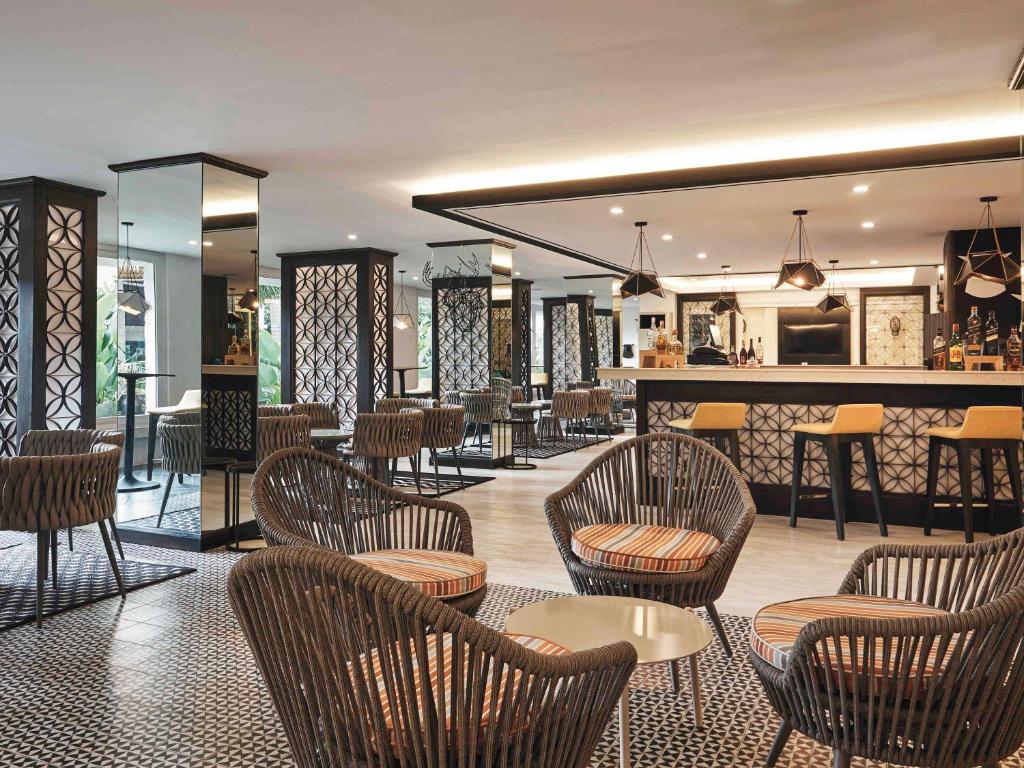 Restaurace v ubytování Movenpick Resort & Spa Boracay