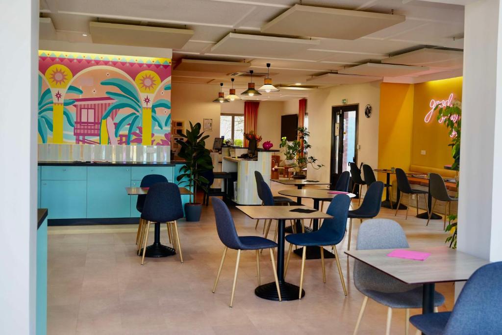 Restaurace v ubytování Sure Hotel by Best Western Biarritz Aeroport