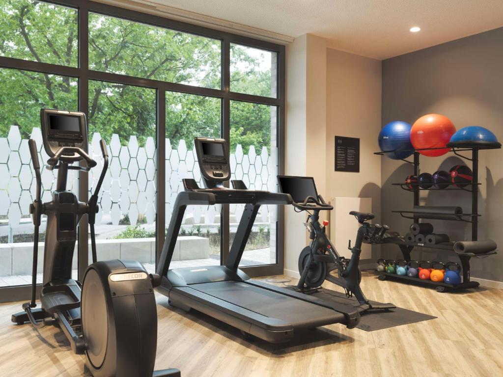 Fitness centrum a/nebo fitness zařízení v ubytování Hampton By Hilton Celle