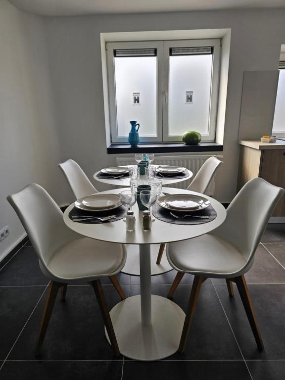 Appart'Hôtel Trazegnies - Maisonette的天气