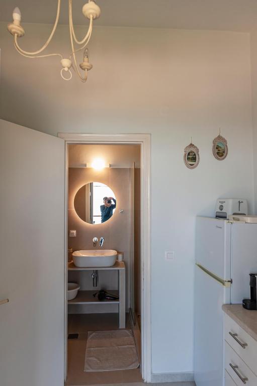 Kuchyň nebo kuchyňský kout v ubytování Anna Apartments Boukari
