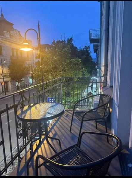فضای داخلی Sweet Home Agmashenebeli در تفلیس - تصویر ۳