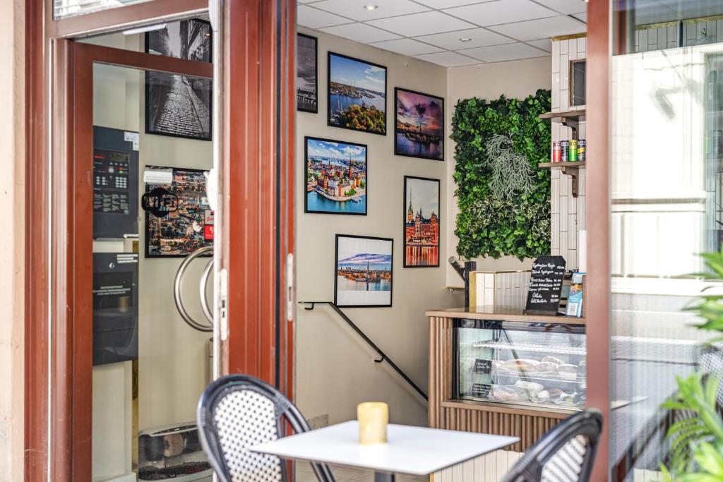 Stockholm Inn Hotel - Resim 4