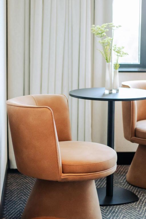 Posezení v ubytování Van der Valk Hotel Houten Utrecht