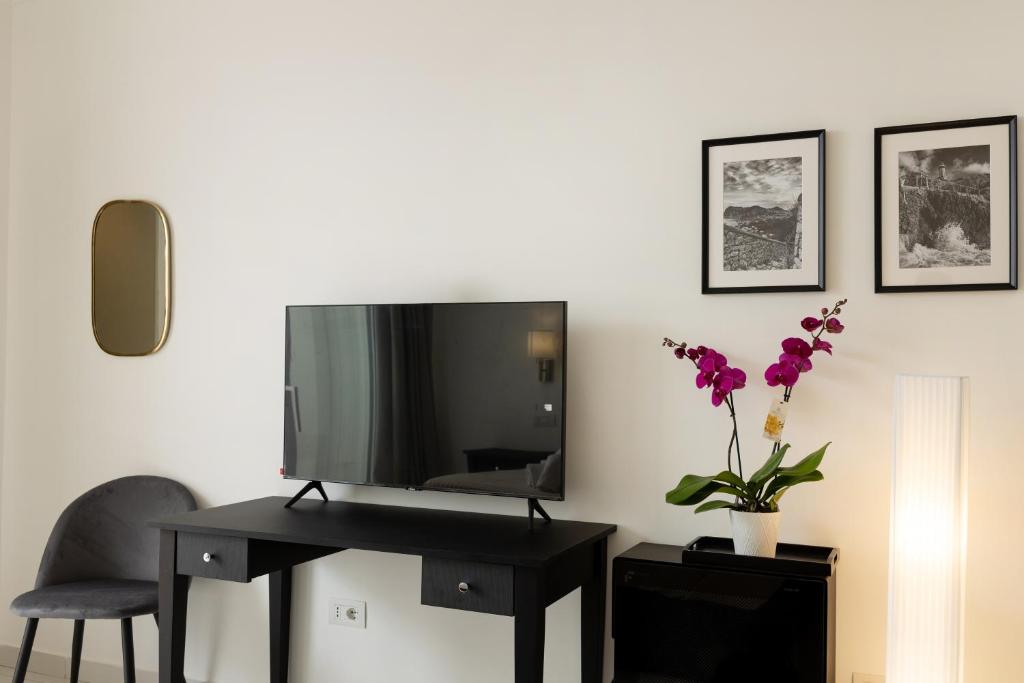 TV a/nebo společenská místnost v ubytování Casa Giuliani Capri
