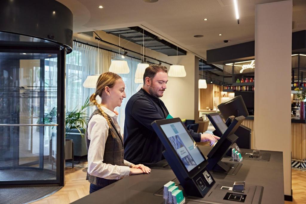 LÉGÈRE EXPRESS Leipzig - Resim 7