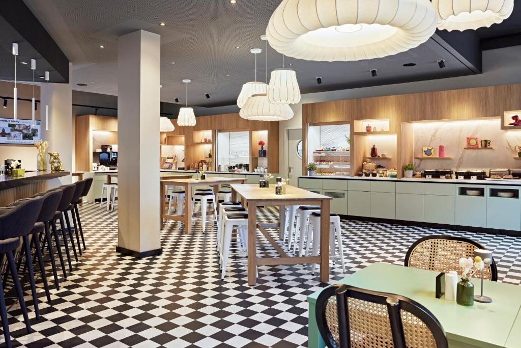 LÉGÈRE EXPRESS Leipzig - Resim 45