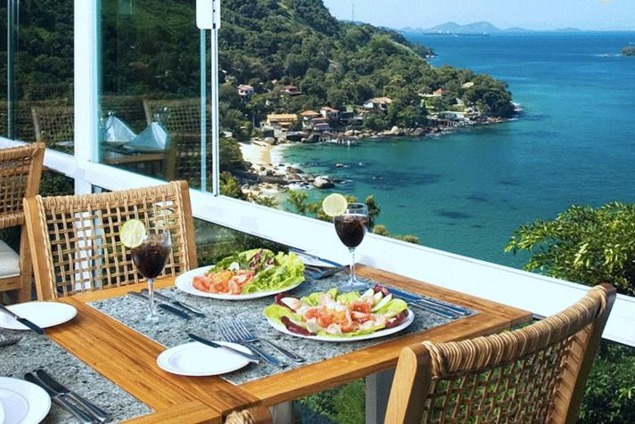  Porto Real Apartment Angra