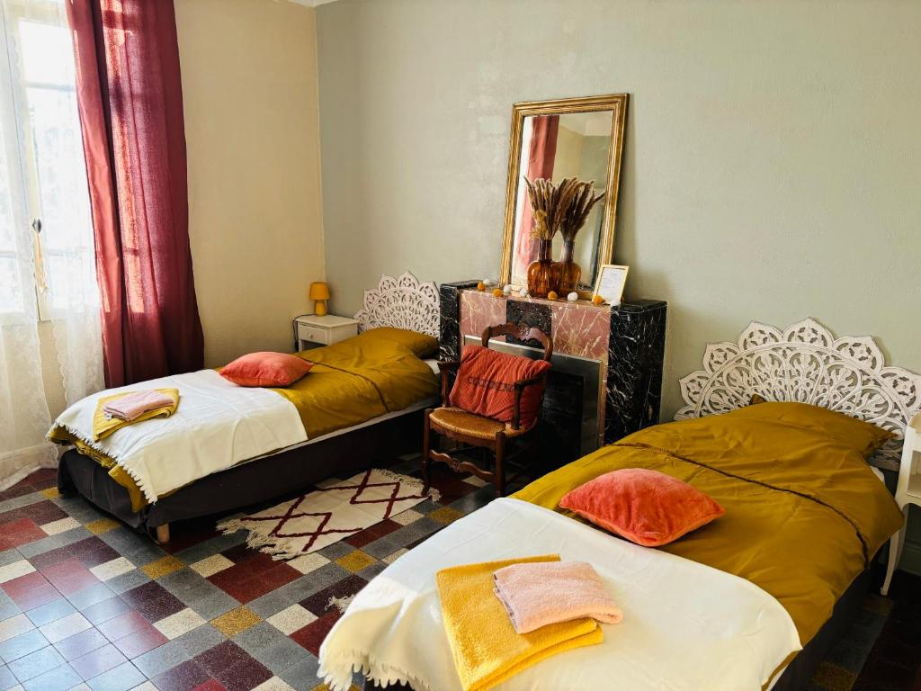 La Cassiopée - Double Room With Private Bathroom