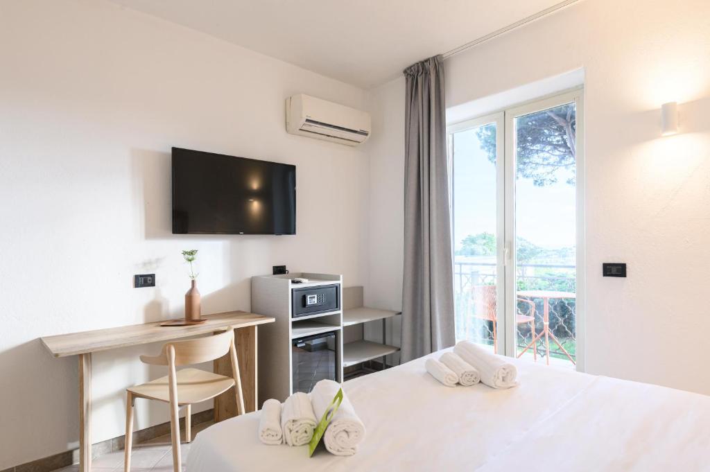 B&B HOTEL Ischia San Nicolaにあるベッド