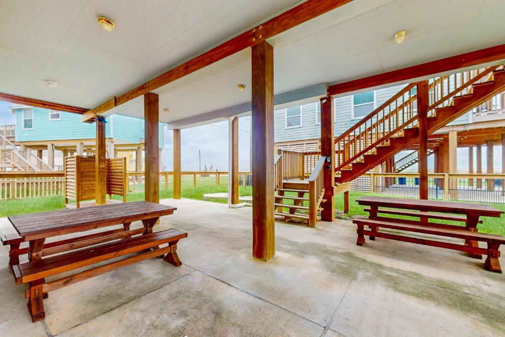 Beach Is Callin' - Four-Bedroom House