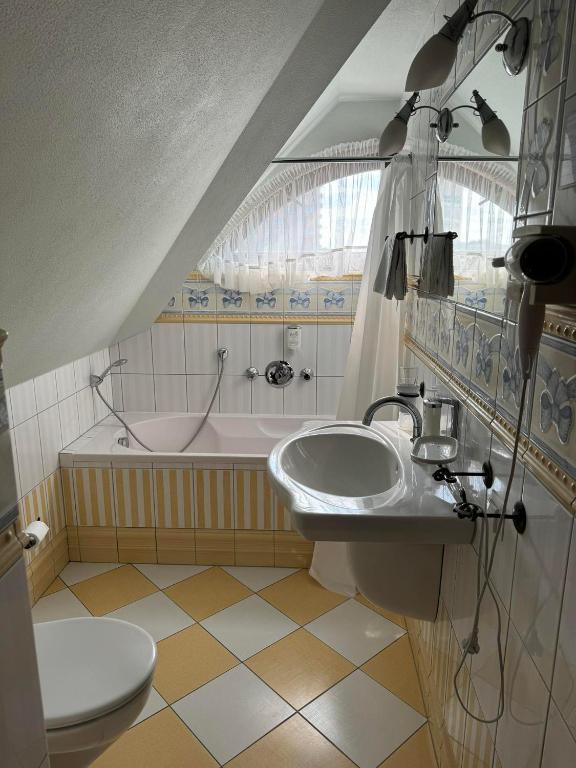 Fotografia z galérie ubytovania Hotel Pałacyk Konin v destinácii Konin