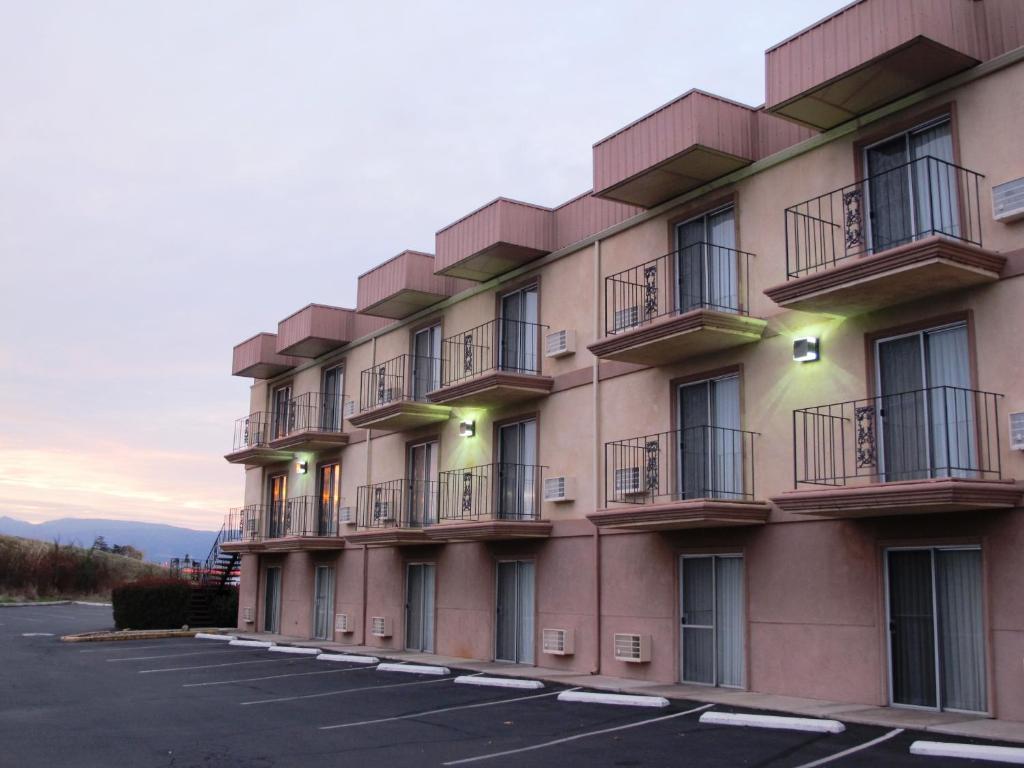 Budova, kde se motel nachází