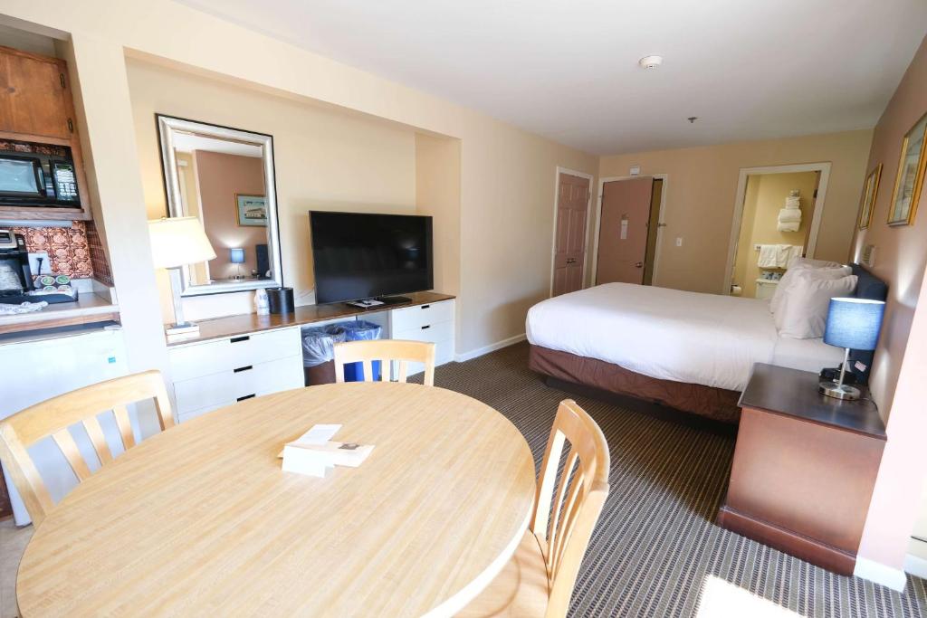 Aspinquid Resort - Edificio Principal - King Beach Street Eficiencia